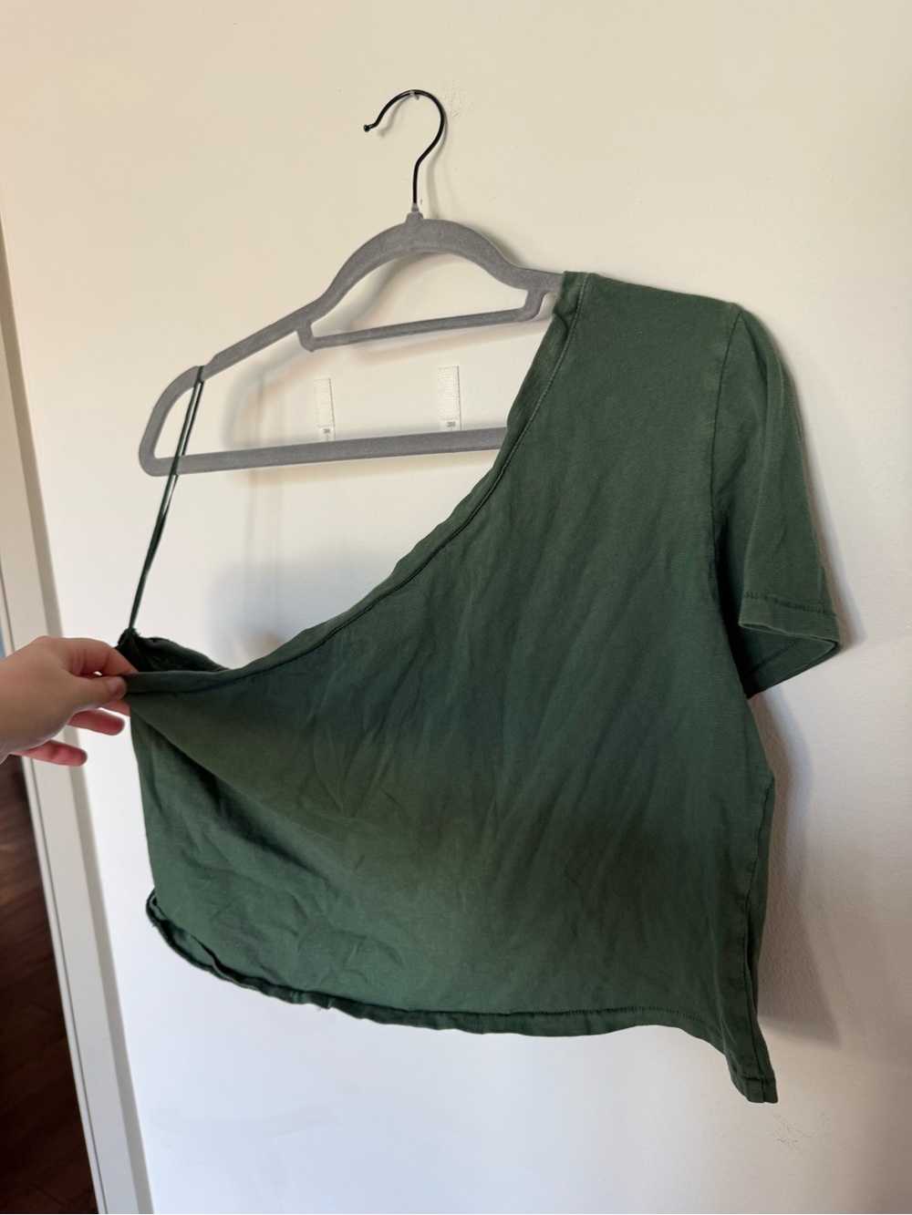 aerie Green One-Shoulder Crop Top - Picture 4 of 4